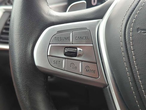 Certified 2023 BMW X7 xDrive40i w/ Premium Package image 24