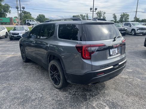 Used 2022 GMC Acadia SLE w/ Elevation Edition FWD image 5