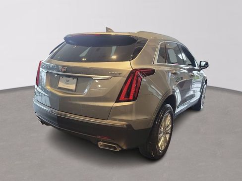 New 2025 Cadillac XT5 Luxury image 4