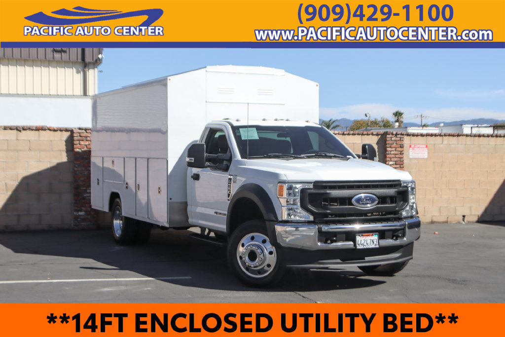 Used 2022 Ford F550 2WD Regular Cab Super Duty image 1