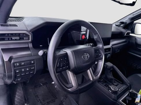 Certified 2025 Toyota 4Runner TRD Off-Road Premium w/ Tow Technology Package AWD/4WD image 10