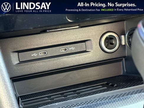 New 2026 Volkswagen Taos SEL AWD/4WD image 16