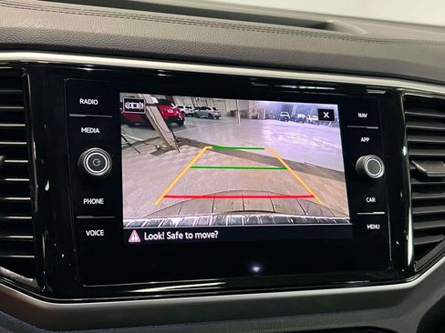 Used 2023 Volkswagen Atlas SEL image 31