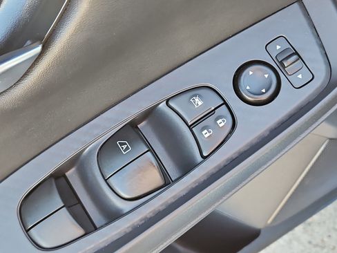 Certified 2025 Nissan Sentra SV w/ All-Weather Package image 24