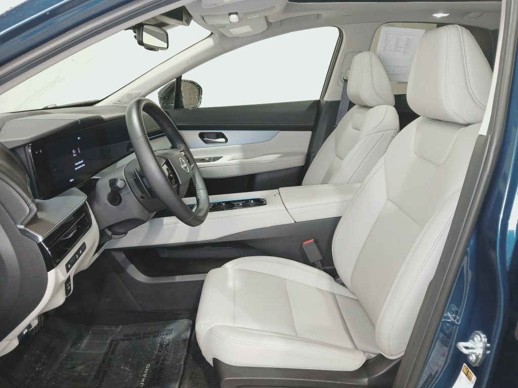 Certified 2025 Nissan Murano SL w/ Cargo Package AWD/4WD image 9