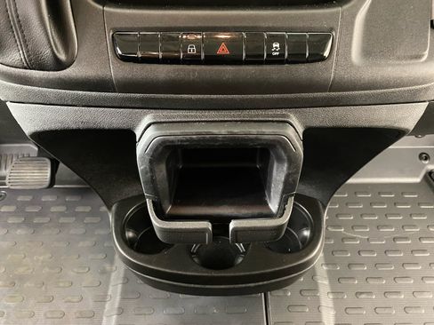 Used 2025 RAM ProMaster 2500 w/ U-Haul Equipment Group FWD image 26