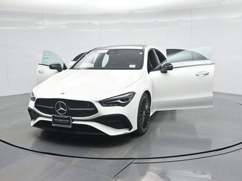 Used 2024 Mercedes-Benz CLA 250 image 31