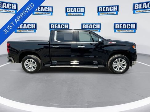 New 2026 Chevrolet Silverado 1500 LTZ w/ LTZ Premium Package AWD/4WD image 9