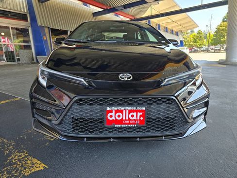 Used 2024 Toyota Corolla XSE FWD image 2