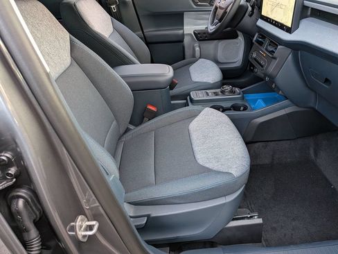 New 2026 Ford Maverick XLT FWD image 34