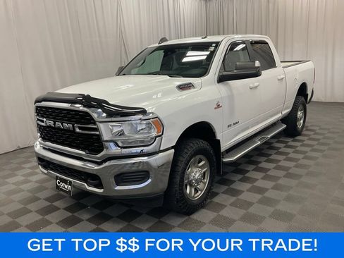 Used 2022 RAM 2500 Big Horn AWD/4WD image 3