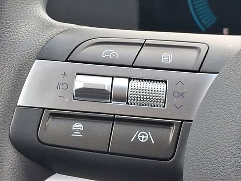 Certified 2026 Hyundai Kona SE image 20