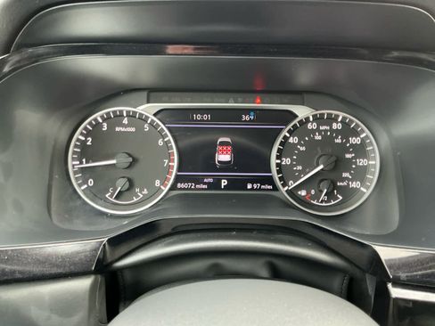 Used 2023 Nissan Pathfinder SL image 15