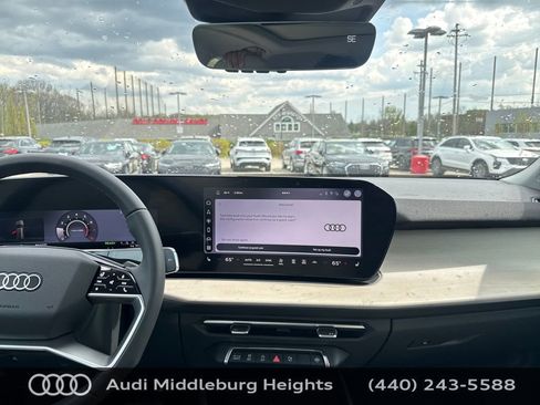 Used 2026 Audi Q3 quattro 2.0T AWD/4WD image 16