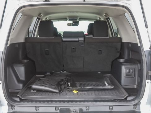 Used 2020 Toyota 4Runner SR5 image 28