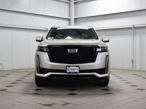 Certified 2024 Cadillac Escalade ESV Sport Platinum w/ LPO, ONYX Package AWD/4WD image 7