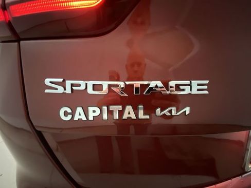 Used 2020 Kia Sportage EX w/ EX Technology Package image 27