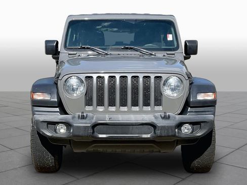 Used 2018 Jeep Wrangler Unlimited Sport AWD/4WD image 4