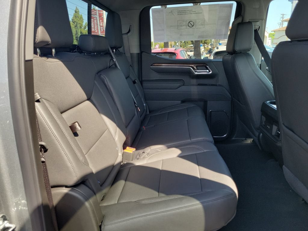 New 2026 Chevrolet Silverado 1500 RST w/ Convenience Package II RWD image 21