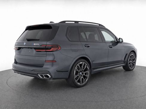 Used 2023 BMW X7 M60i w/ Executive Package AWD/4WD image 3
