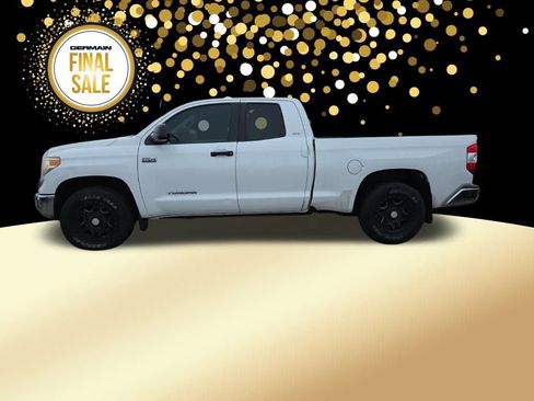 Used 2015 Toyota Tundra SR5 w/ SR5 Upgrade Package image 9
