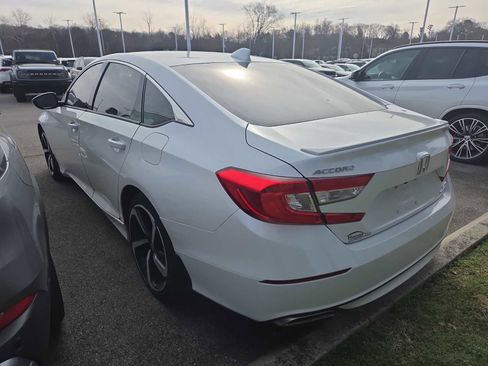 Used 2019 Honda Accord Sport image 6