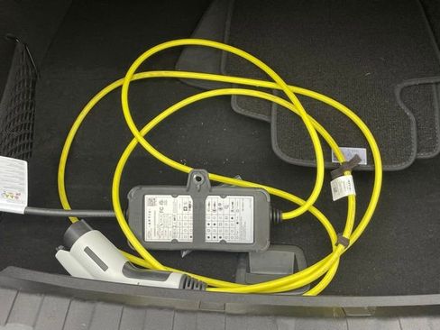 Used 2023 BMW 330e w/ Driving Assistance Package image 26