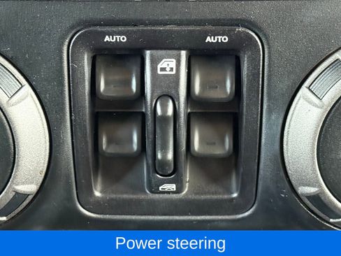 Used 2018 Jeep Wrangler Unlimited Sport S image 28