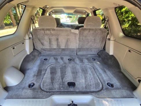 Used 2002 Chevrolet TrailBlazer LS w/ Preferred Equipment Group image 16