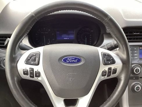 Used 2014 Ford Edge SEL FWD image 26