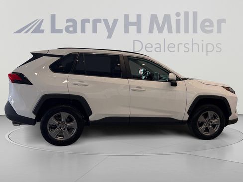 Used 2023 Toyota RAV4 XLE w/ Convenience Package AWD/4WD image 6