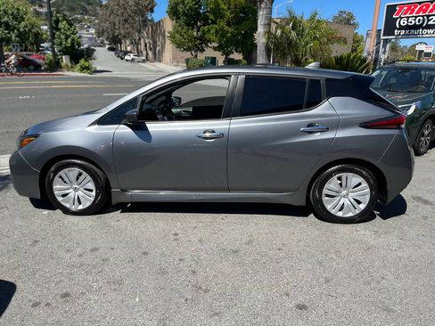 Used 2021 Nissan Leaf S w/ S Charge Package FWD image 4
