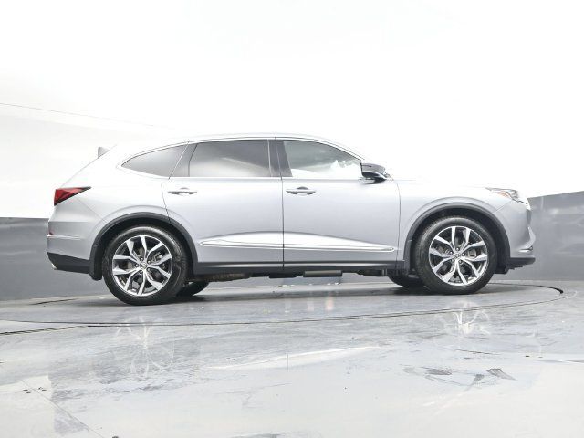 Certified 2024 Acura MDX w/ Technology Package FWD image 32