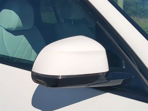 New 2026 BMW X5 xDrive40i w/ M Sport Package image 12