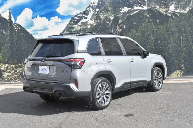 Used 2025 Subaru Forester Touring w/ Protection Package AWD/4WD image 3