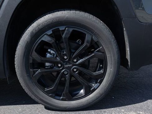 Used 2021 GMC Terrain SLT w/ Elevation Edition image 33