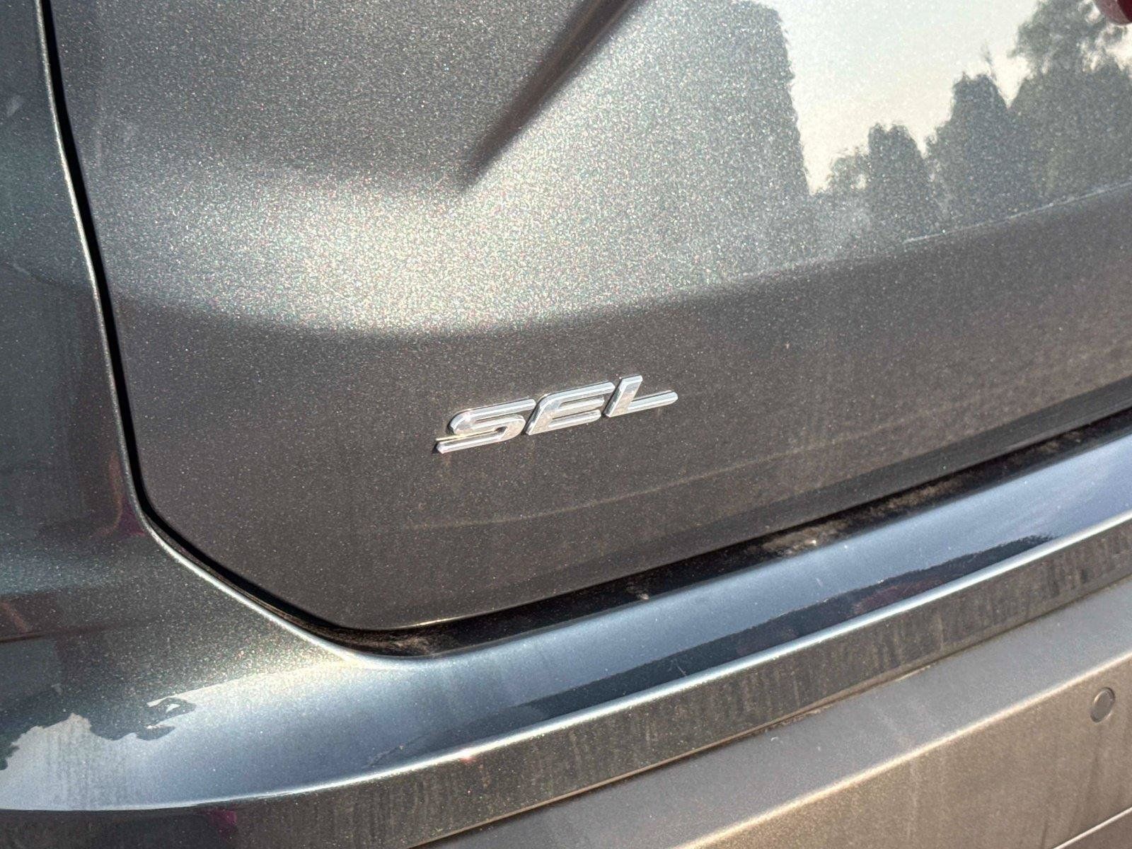 Used 2024 Ford Edge SEL w/ Sport Appearance Package AWD/4WD image 10