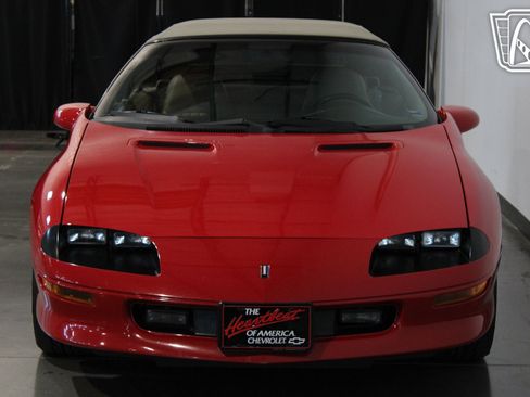 Used 1997 Chevrolet Camaro Z28 w/ Preferred Equipment Group 2 image 27