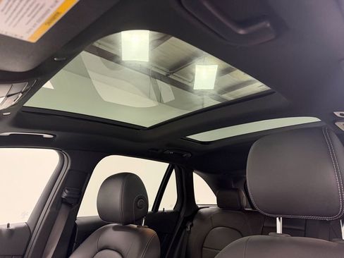 Used 2021 Mercedes-Benz GLC 300 4MATIC w/ AMG Line image 26