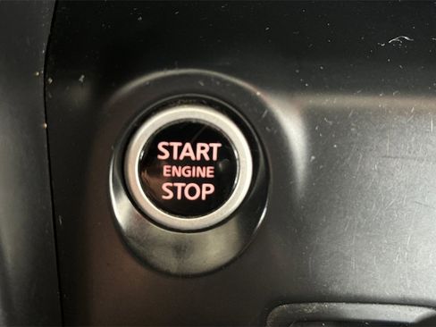 Used 2023 Nissan Kicks S image 23