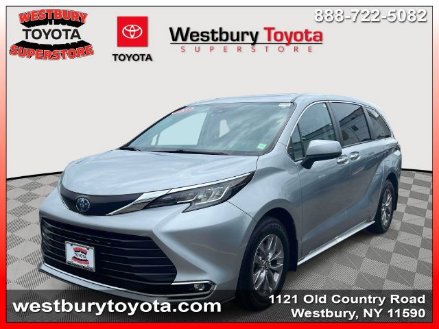 Used 2021 Toyota Sienna XLE FWD image 5