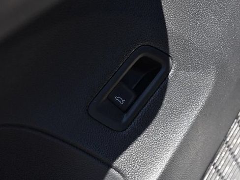 New 2026 Volkswagen Atlas SEL AWD/4WD image 9