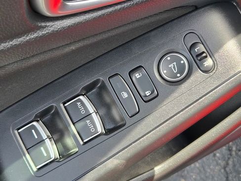 Used 2023 Honda Civic Sport image 17