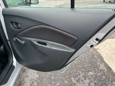 Used 2008 Toyota Yaris Sedan image 31