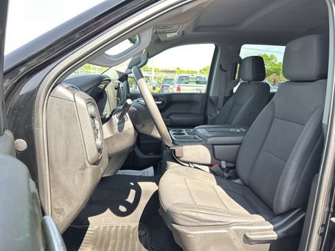 Used 2019 Chevrolet Silverado 1500 Custom Trail Boss w/ Custom Convenience Package AWD/4WD image 24