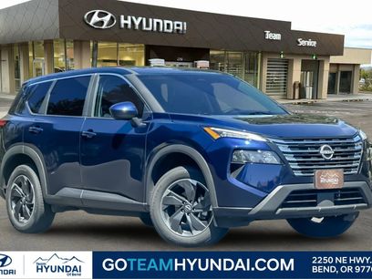 Used 2025 Nissan Rogue SV