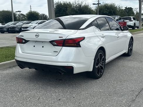 Used 2024 Nissan Altima 2.5 SR AWD/4WD image 7