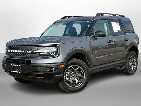 Used 2022 Ford Bronco Sport Badlands image 13