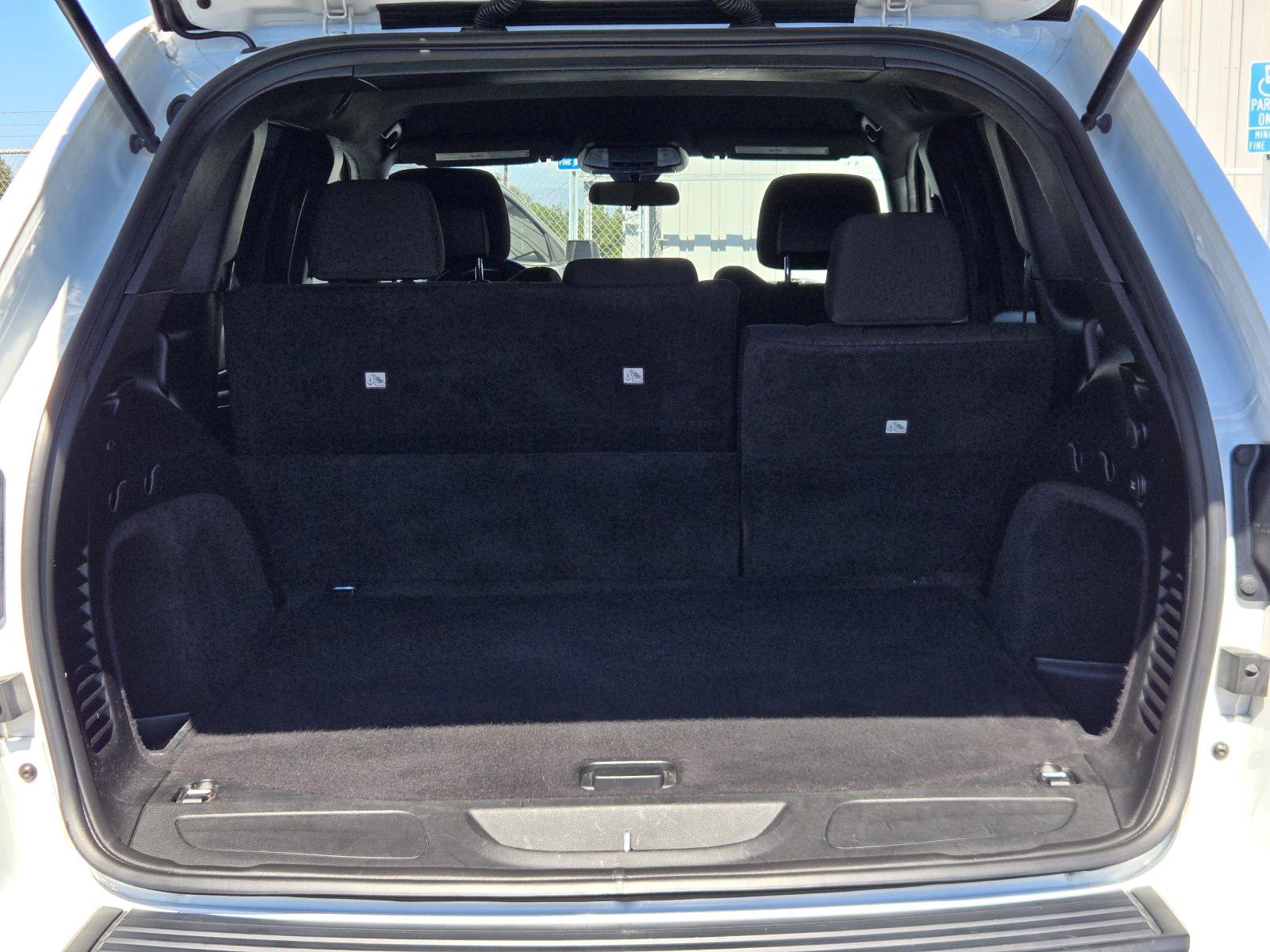 Used 2021 Jeep Grand Cherokee Laredo RWD image 29