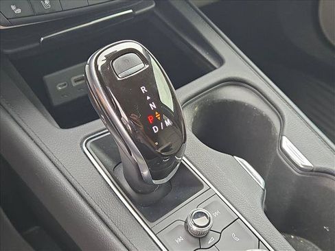 Used 2020 Cadillac XT4 Premium Luxury FWD image 11